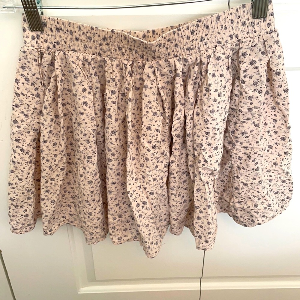 Brandy Melville skirt